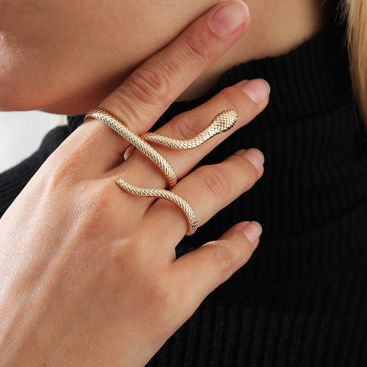 Women's Fashionable Snake Ring