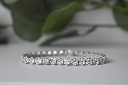 7CTTW Round Shaped Diamond Cluster Floral Tennis Bracelet in 14K White Gold Close Up