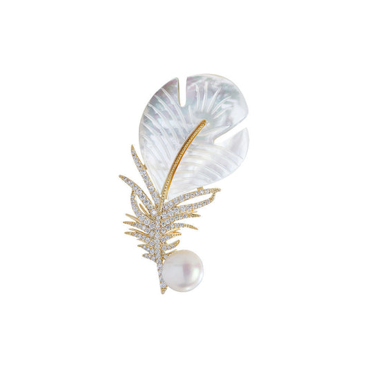 Luxury Seashell Natural Freshwater Pearl Brooch